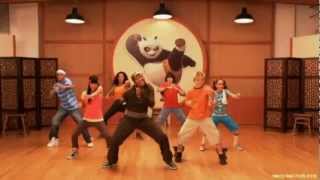 How To Do The Panda Dance  Featuring Ross Lynch [upl. by Rebma]