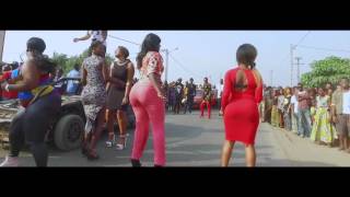 REVOLUTION Mikina Clip Officiel [upl. by Soraya]