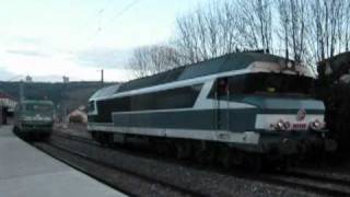 Gare de Pontarlier  CC7107 et CC72084 [upl. by Ylrehs]