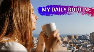 My daily routine ENGLISH FOR BEGINNERS A1A2 How I spend my day [upl. by Arte583]