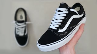 HOW TO LACE VANS OLD SKOOLS 👟🔥 [upl. by Lebatsirhc]