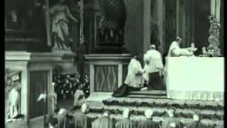 Pius XII  Sancta Missa in Basilica Romana Anno Domini 1942 [upl. by Geminius5]